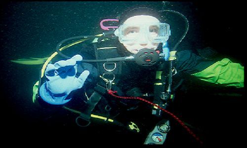 deep diver dry suit